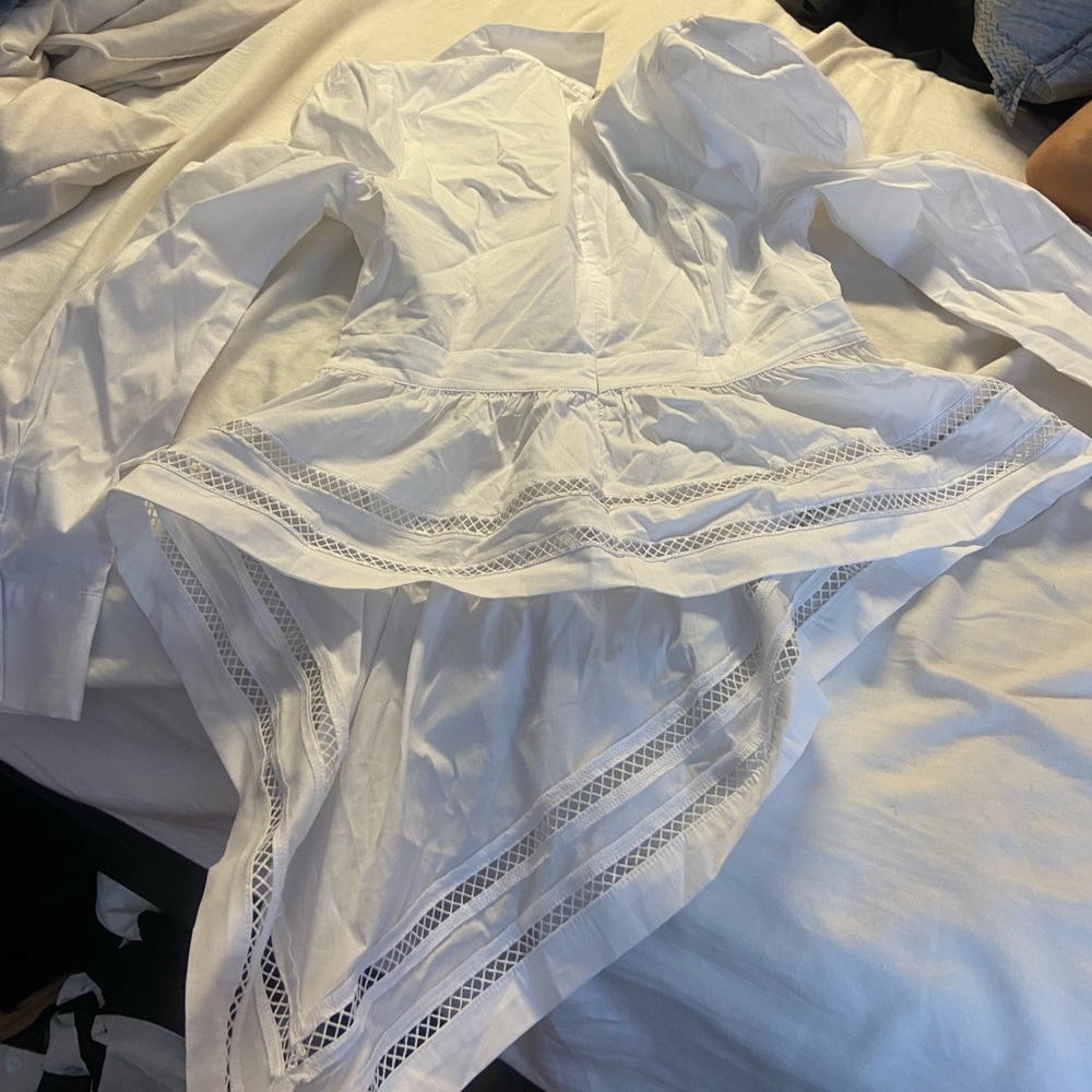 White high low top size 8